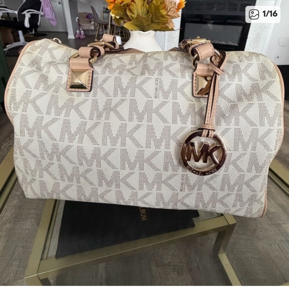 Michael Kors Grayson Signature Logo Satchel Bag - Picture 2 of 2